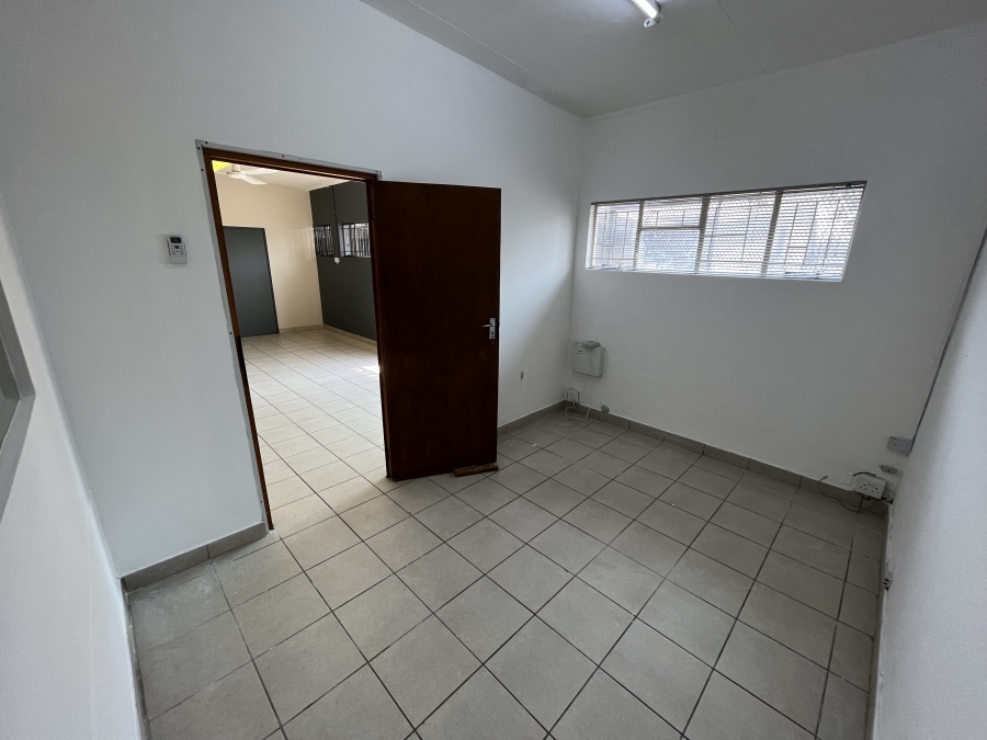 To Let commercial Property for Rent in White River Mpumalanga