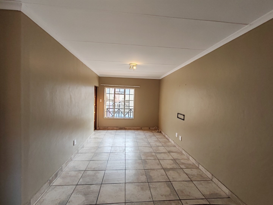 To Let 2 Bedroom Property for Rent in Nelspruit Ext 29 Mpumalanga