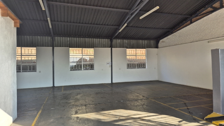 To Let commercial Property for Rent in White River Industrial Mpumalanga