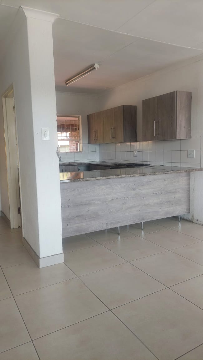 To Let 2 Bedroom Property for Rent in White River Mpumalanga