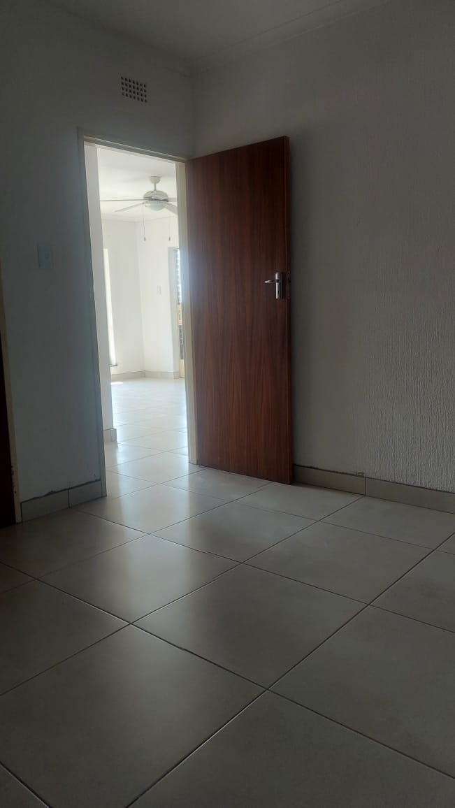 To Let 2 Bedroom Property for Rent in White River Mpumalanga