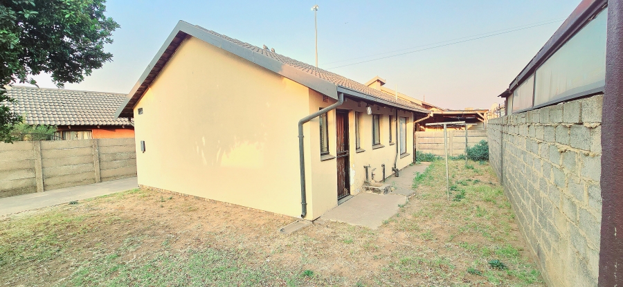 2 Bedroom Property for Sale in Kwaguqa Mpumalanga