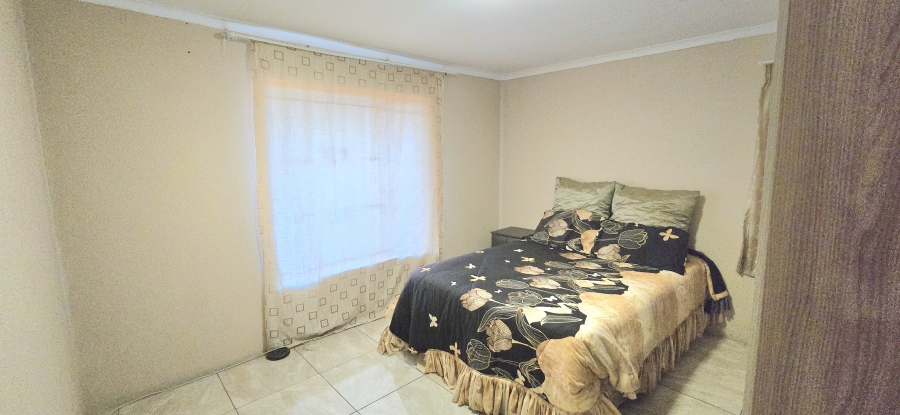 2 Bedroom Property for Sale in Kwaguqa Mpumalanga