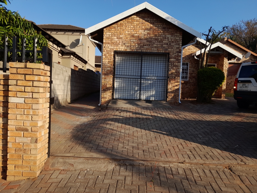 3 Bedroom Property for Sale in West Acres Ext 13 Mpumalanga