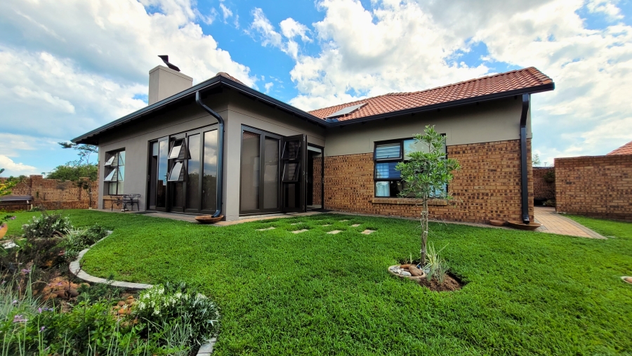 3 Bedroom Property for Sale in Bateleur Estate Mpumalanga