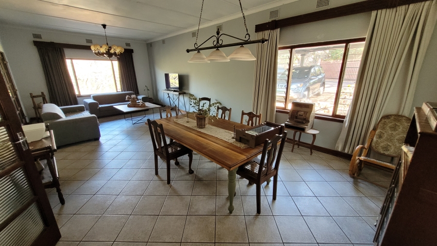 5 Bedroom Property for Sale in Nelspruit Ext 2 Mpumalanga