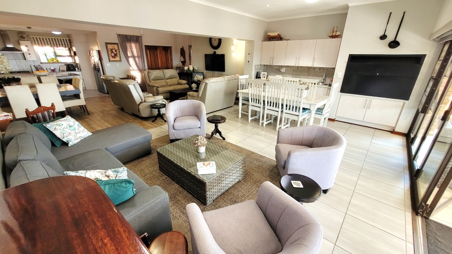 3 Bedroom Property for Sale in Bateleur Estate Mpumalanga