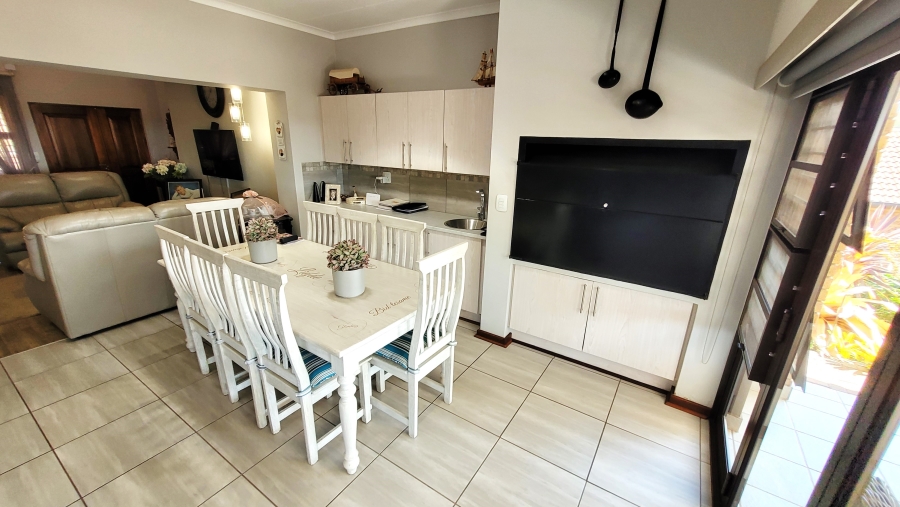 3 Bedroom Property for Sale in Bateleur Estate Mpumalanga