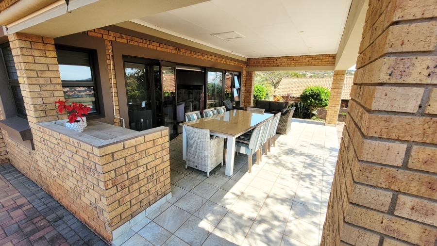 3 Bedroom Property for Sale in Bateleur Estate Mpumalanga