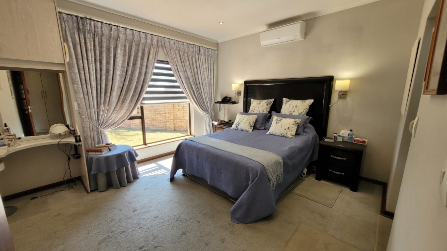 3 Bedroom Property for Sale in Bateleur Estate Mpumalanga