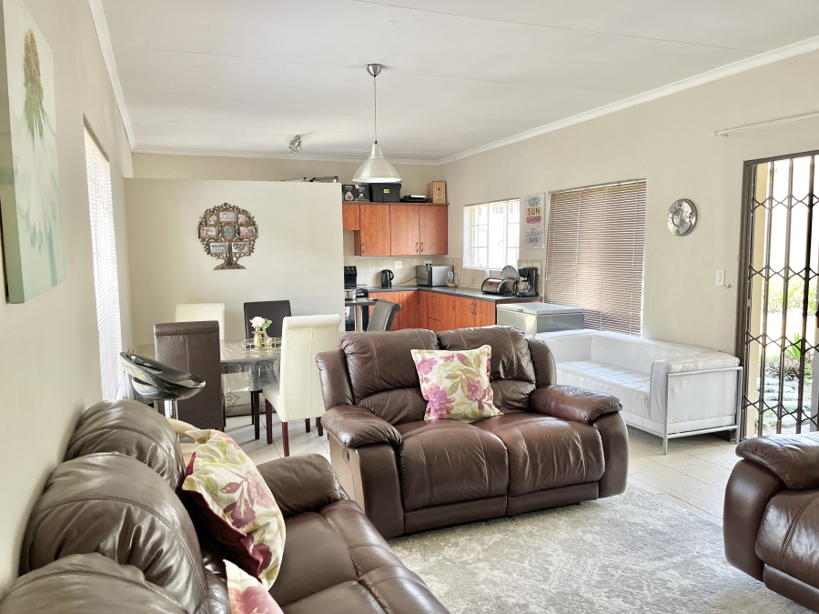 To Let 3 Bedroom Property for Rent in West Acres Ext 40 Mpumalanga