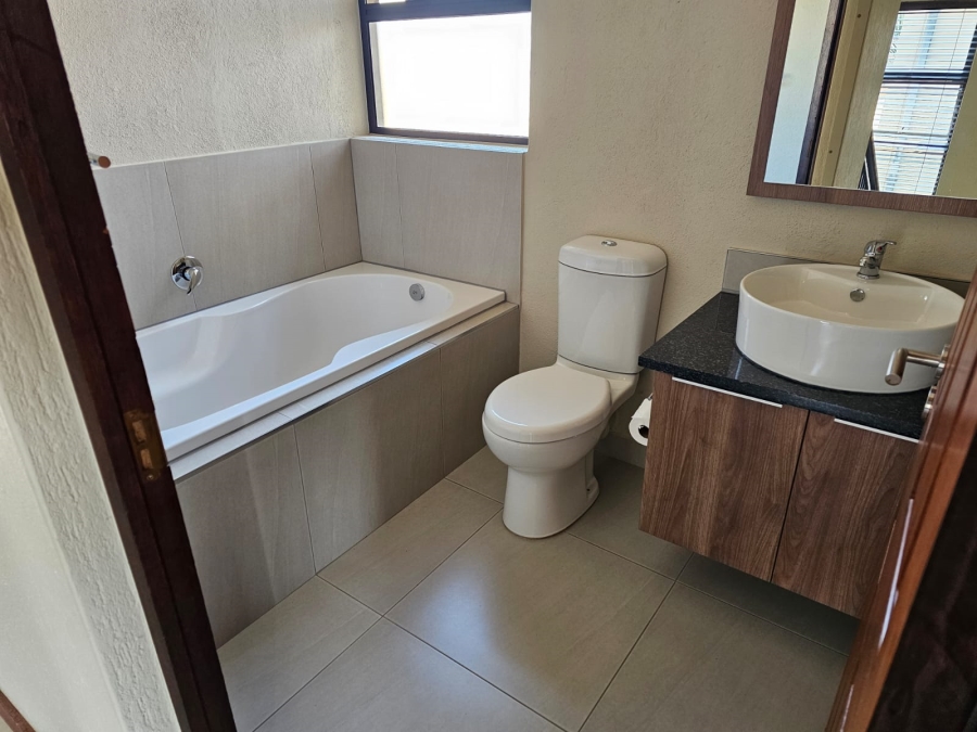 3 Bedroom Property for Sale in Stonehenge Mpumalanga