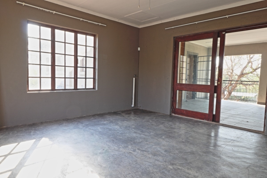 4 Bedroom Property for Sale in Marloth Park Mpumalanga