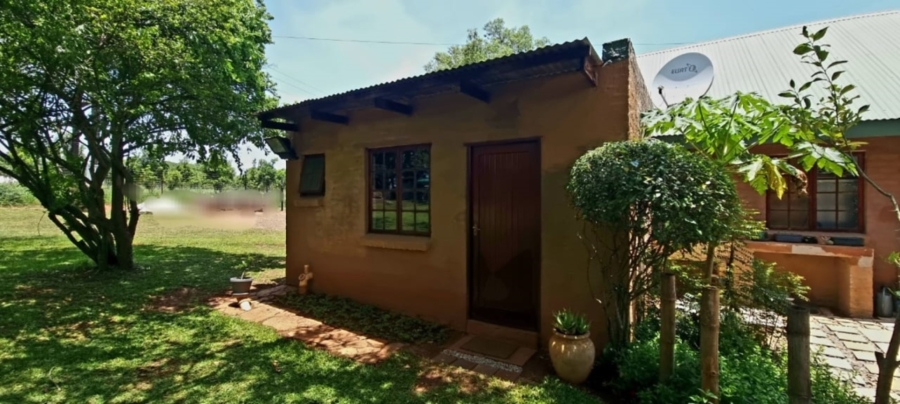 5 Bedroom Property for Sale in White River Estates Mpumalanga