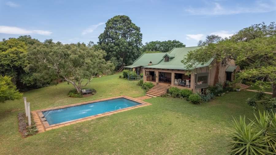 5 Bedroom Property for Sale in White River Estates Mpumalanga