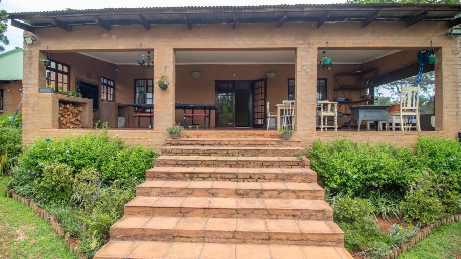 5 Bedroom Property for Sale in White River Estates Mpumalanga