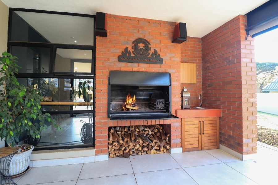 4 Bedroom Property for Sale in The Rest Nature Estate Mpumalanga