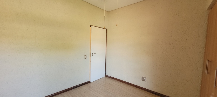 2 Bedroom Property for Sale in Nelspruit Ext 29 Mpumalanga