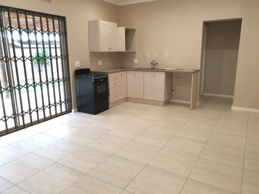 6 Bedroom Property for Sale in Nelspruit Ext 2 Mpumalanga