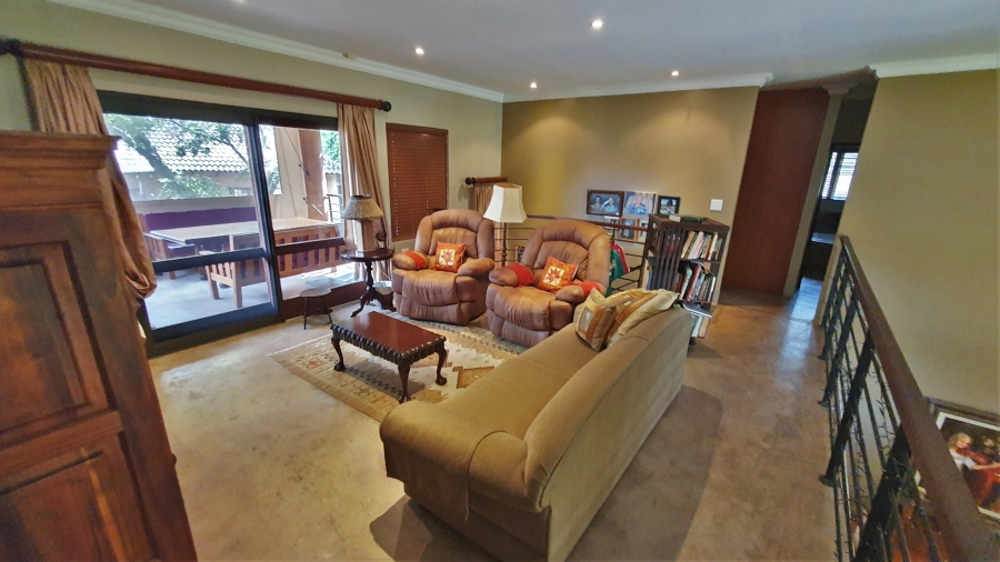 5 Bedroom Property for Sale in Ntulo Wildlife Estate Mpumalanga