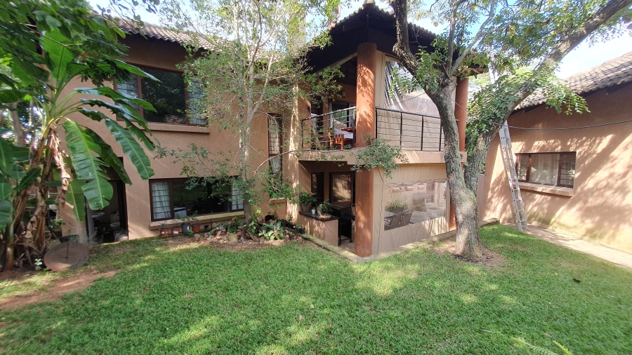 5 Bedroom Property for Sale in Ntulo Wildlife Estate Mpumalanga