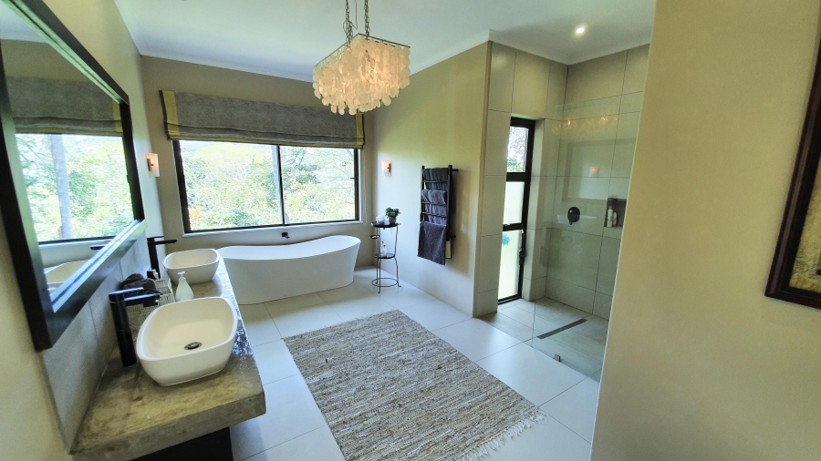 5 Bedroom Property for Sale in Nelspruit Mpumalanga