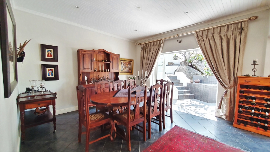 6 Bedroom Property for Sale in Nelspruit Ext 5 Mpumalanga