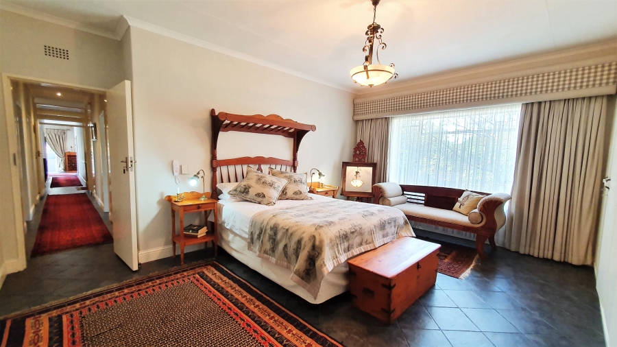 6 Bedroom Property for Sale in Nelspruit Ext 5 Mpumalanga