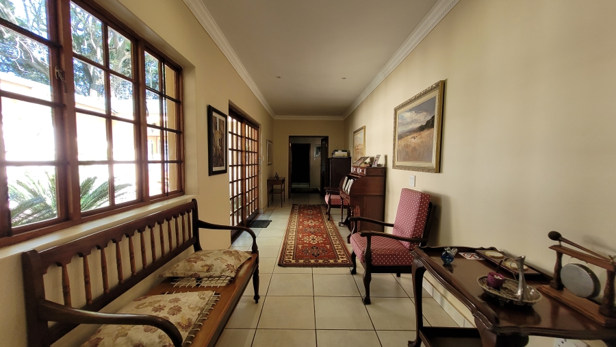 7 Bedroom Property for Sale in White River Mpumalanga