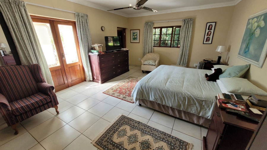 7 Bedroom Property for Sale in White River Mpumalanga