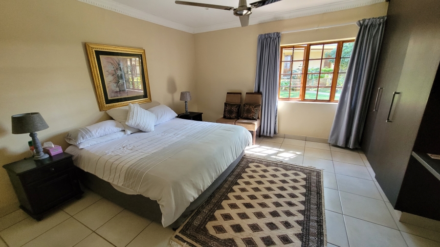 7 Bedroom Property for Sale in White River Mpumalanga