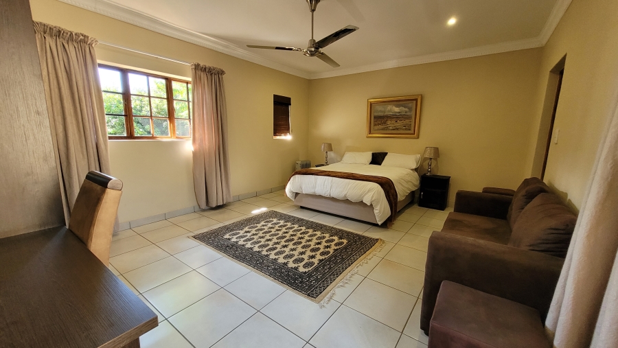 7 Bedroom Property for Sale in White River Mpumalanga
