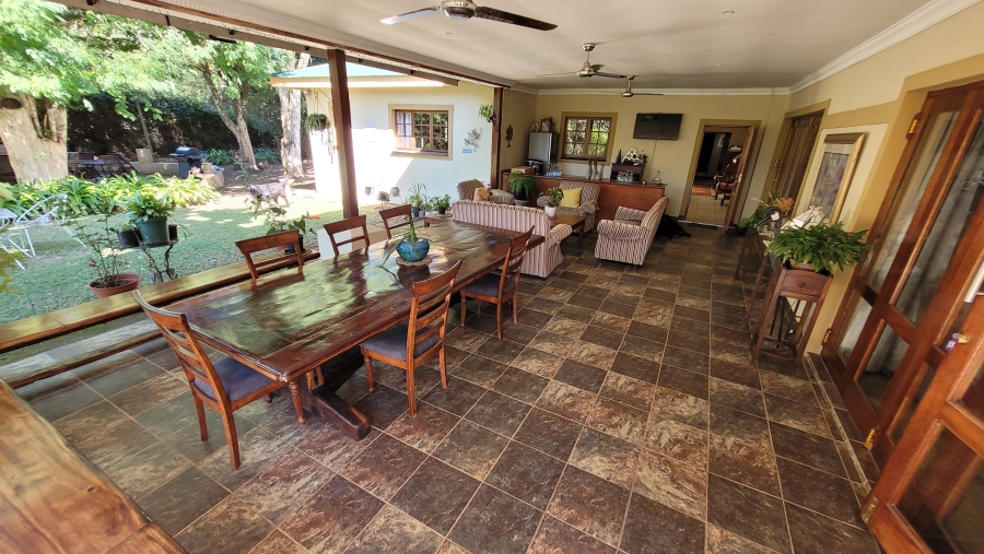 7 Bedroom Property for Sale in White River Mpumalanga