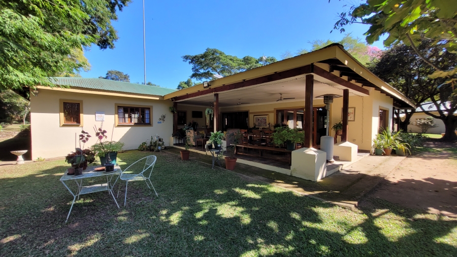 7 Bedroom Property for Sale in White River Mpumalanga