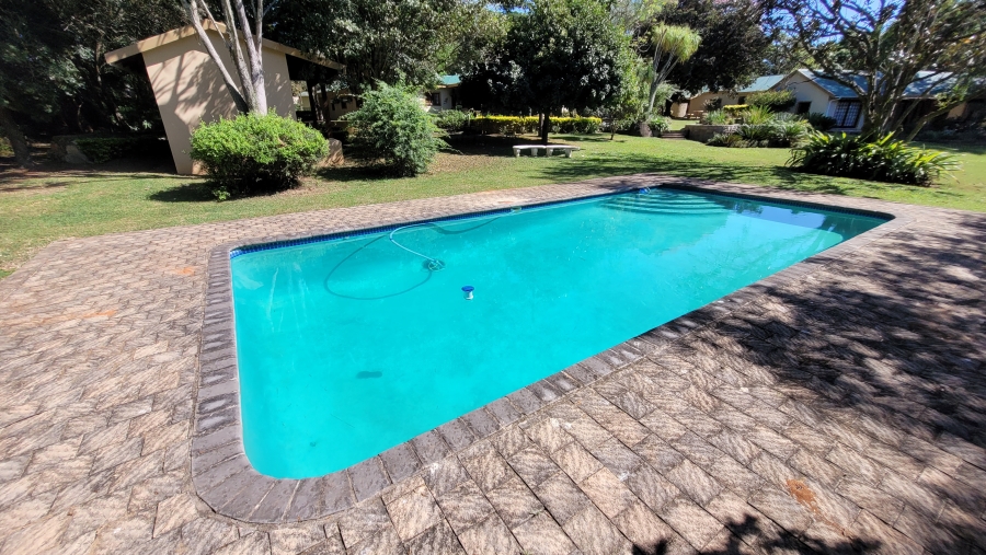 7 Bedroom Property for Sale in White River Mpumalanga