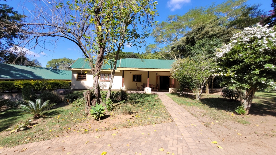 7 Bedroom Property for Sale in White River Mpumalanga