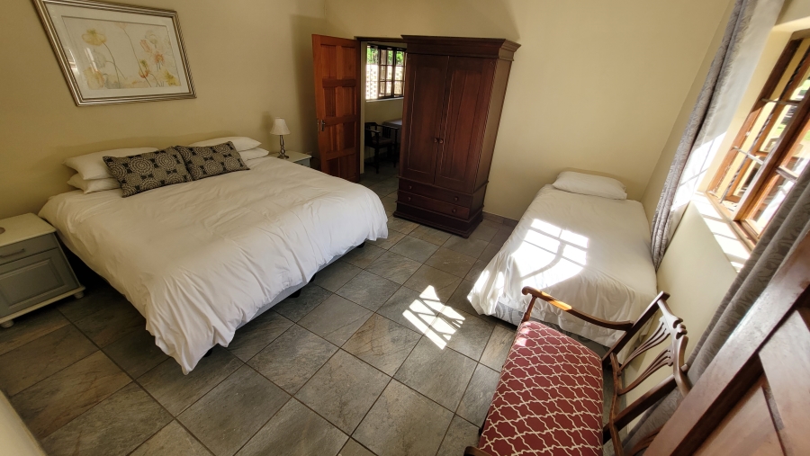 7 Bedroom Property for Sale in White River Mpumalanga