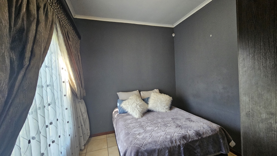 3 Bedroom Property for Sale in Stonehenge Mpumalanga