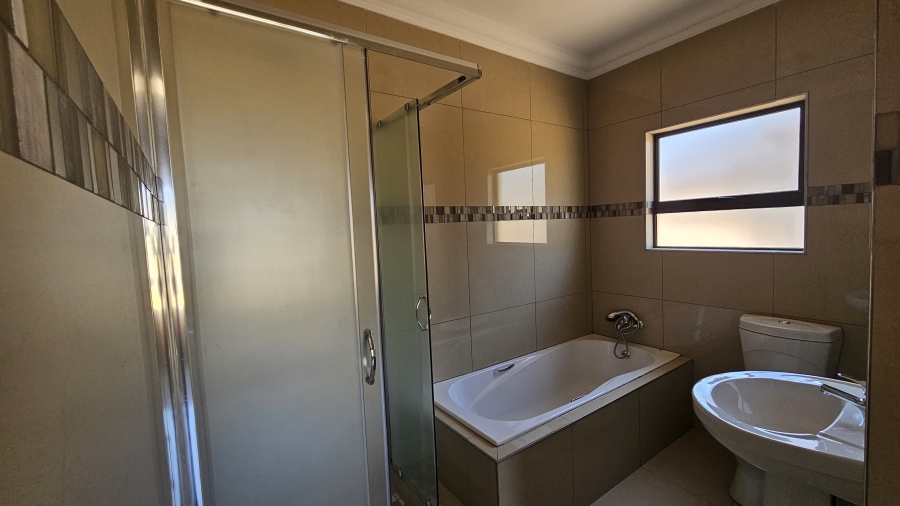 3 Bedroom Property for Sale in Karino Mpumalanga