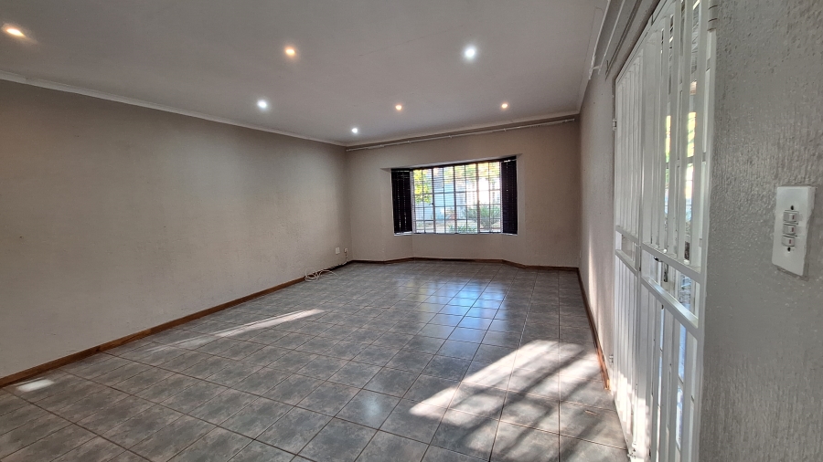 To Let 3 Bedroom Property for Rent in Nelspruit Ext 14 Mpumalanga