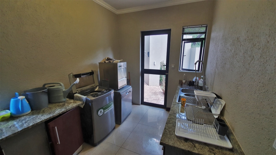 To Let 4 Bedroom Property for Rent in Milkwood Estate Mpumalanga