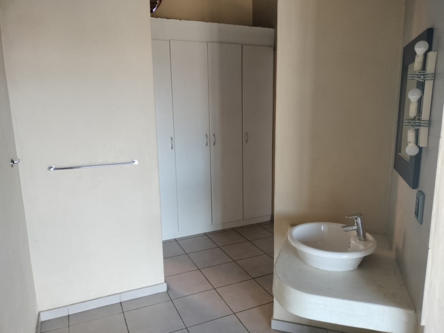 To Let 1 Bedroom Property for Rent in West Acres Mpumalanga