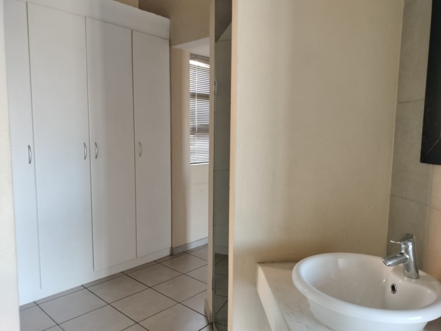 To Let 1 Bedroom Property for Rent in West Acres Mpumalanga