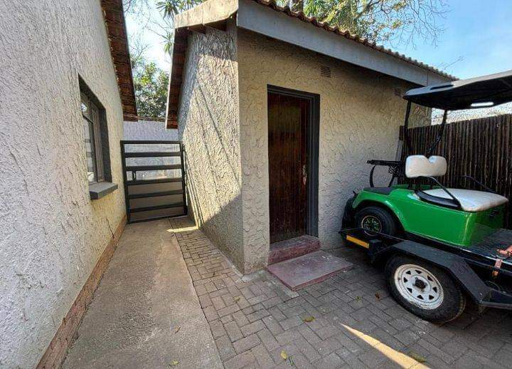 5 Bedroom Property for Sale in Hazyview Mpumalanga