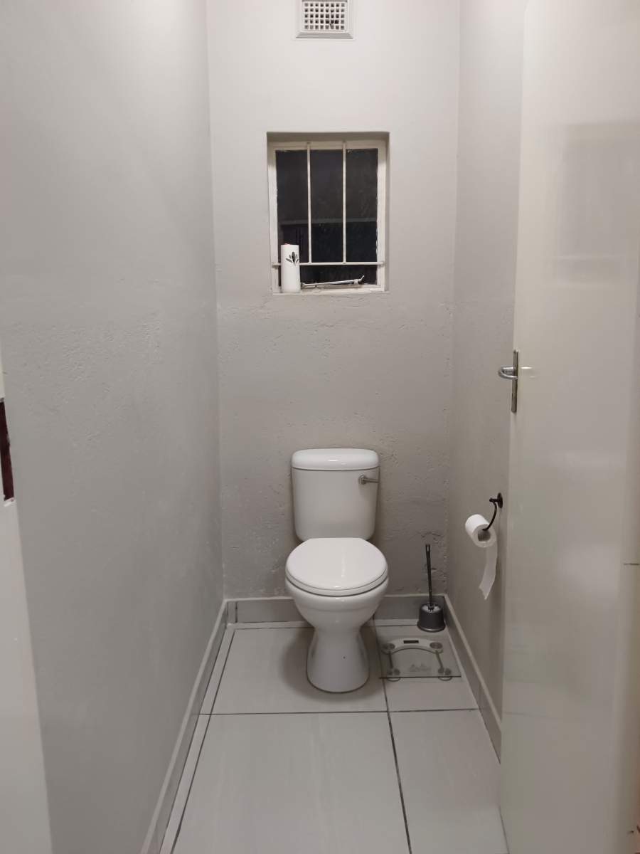 To Let 1 Bedroom Property for Rent in Colts Hill Mpumalanga