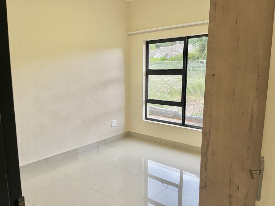 To Let 3 Bedroom Property for Rent in Kamagugu Mpumalanga