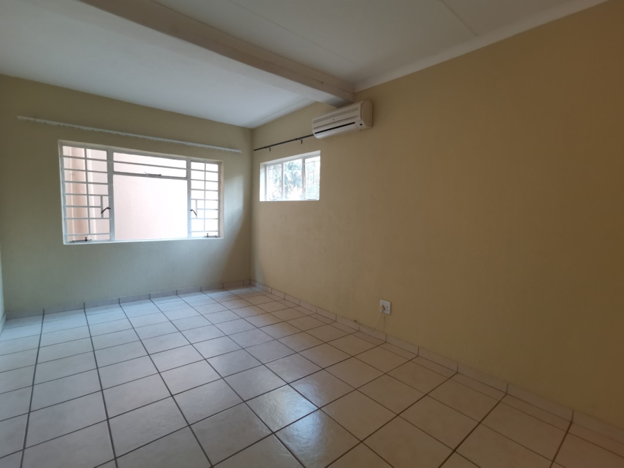 To Let 1 Bedroom Property for Rent in Nelspruit Ext 29 Mpumalanga