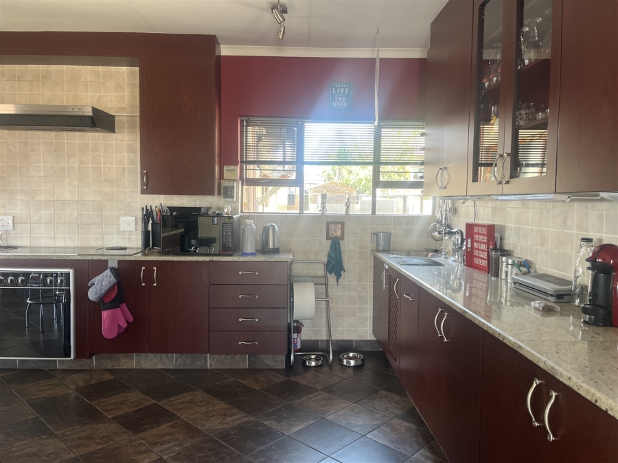 4 Bedroom Property for Sale in Model Park Mpumalanga