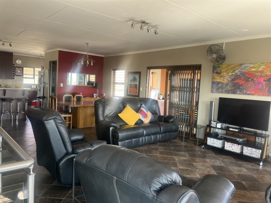 4 Bedroom Property for Sale in Model Park Mpumalanga