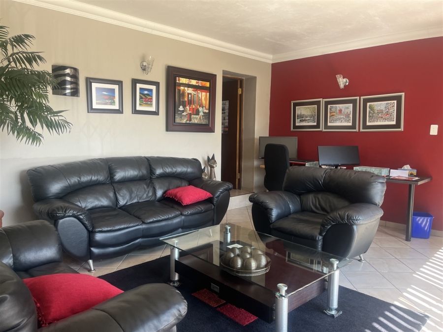 4 Bedroom Property for Sale in Model Park Mpumalanga